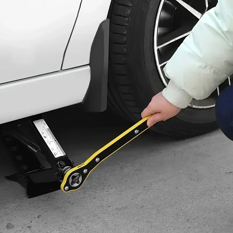 مفتاح ربط بذراع ميكانيكي لتوفي - مراجعة Car Jack وسعره